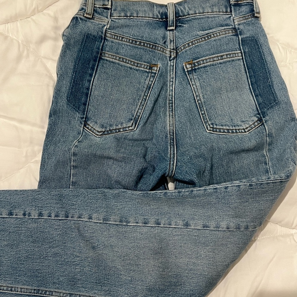 Abercrombie 90’s Straight Ultra High Rise Women's Jeans - Picture 2 of 4